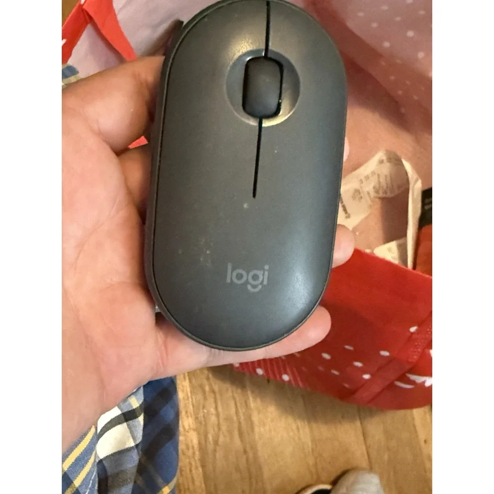 Logitech Pebble M340 Mouse , Missing Dongle , Works Good